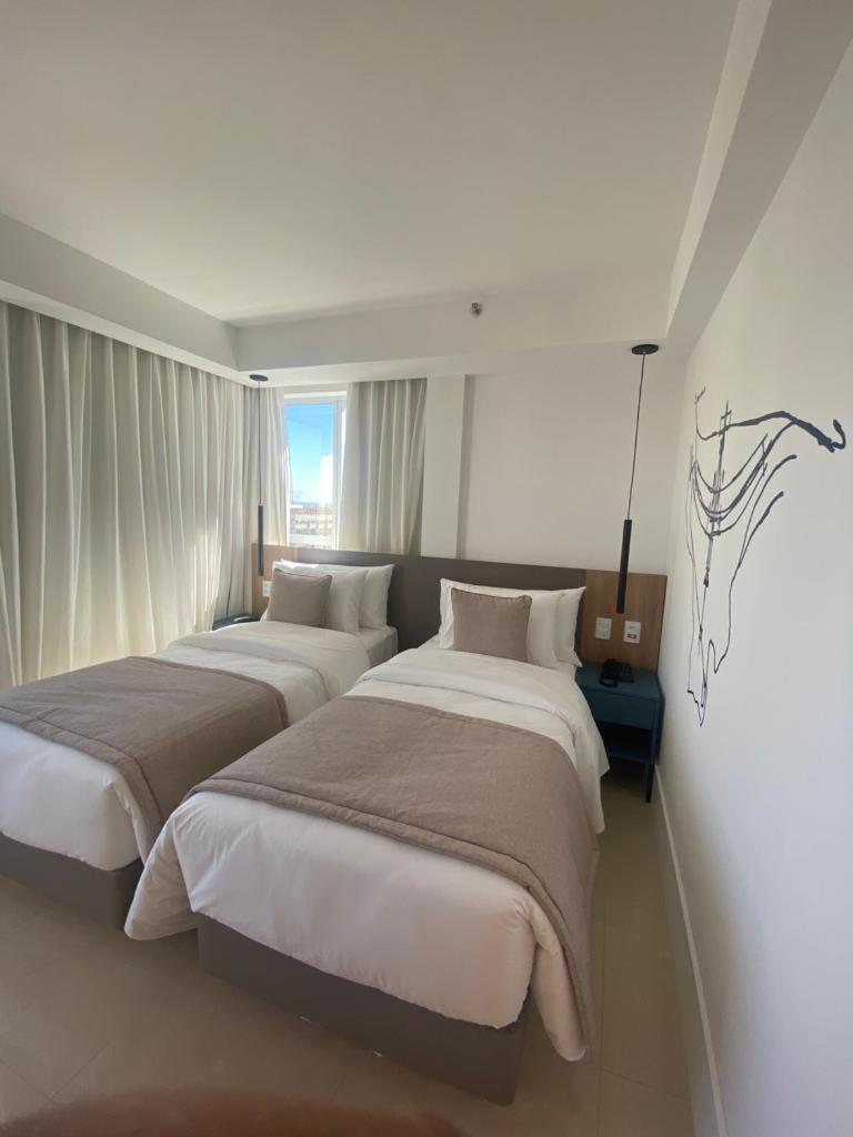 Отель Tryp By Wyndham Brasilia Nacoes Экстерьер фото